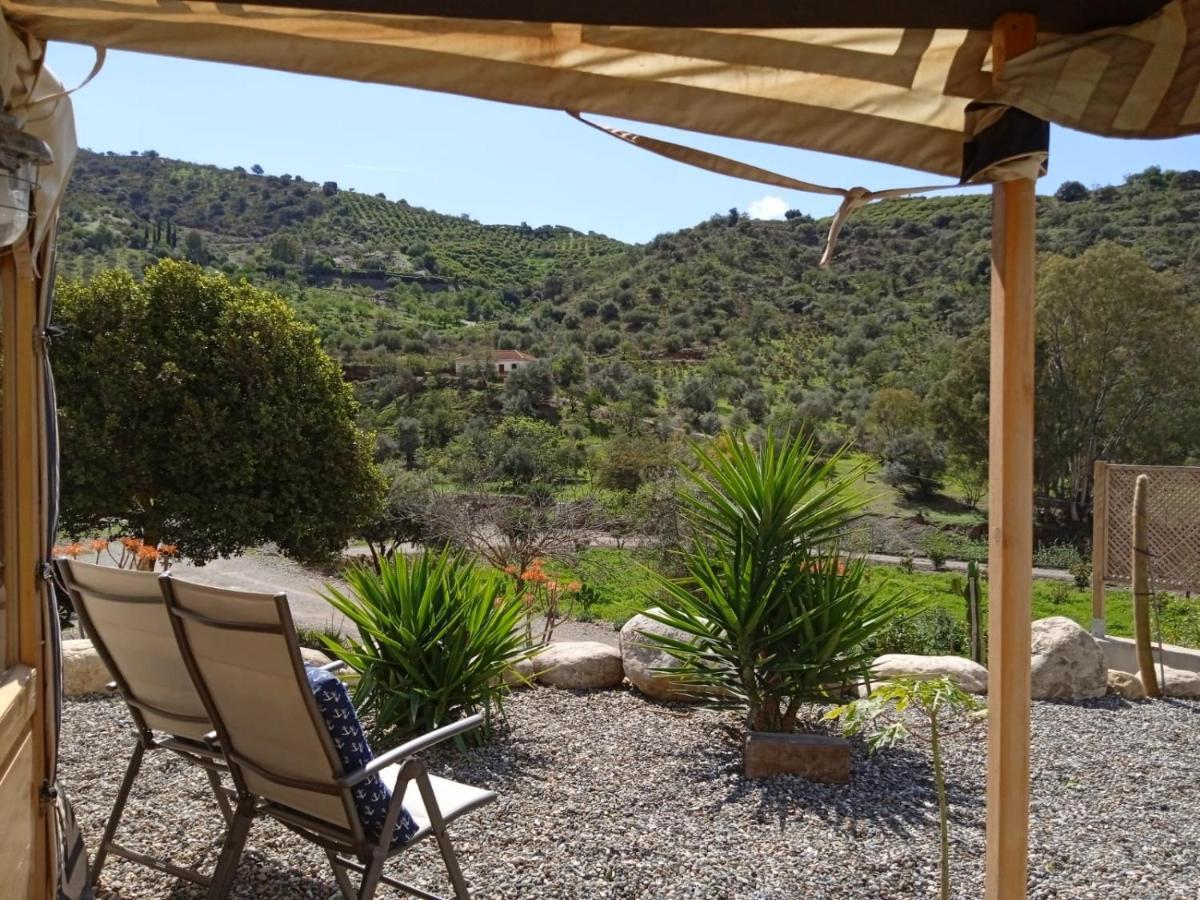 Finca Las Hierbas B&B Alora Eksteriør bilde